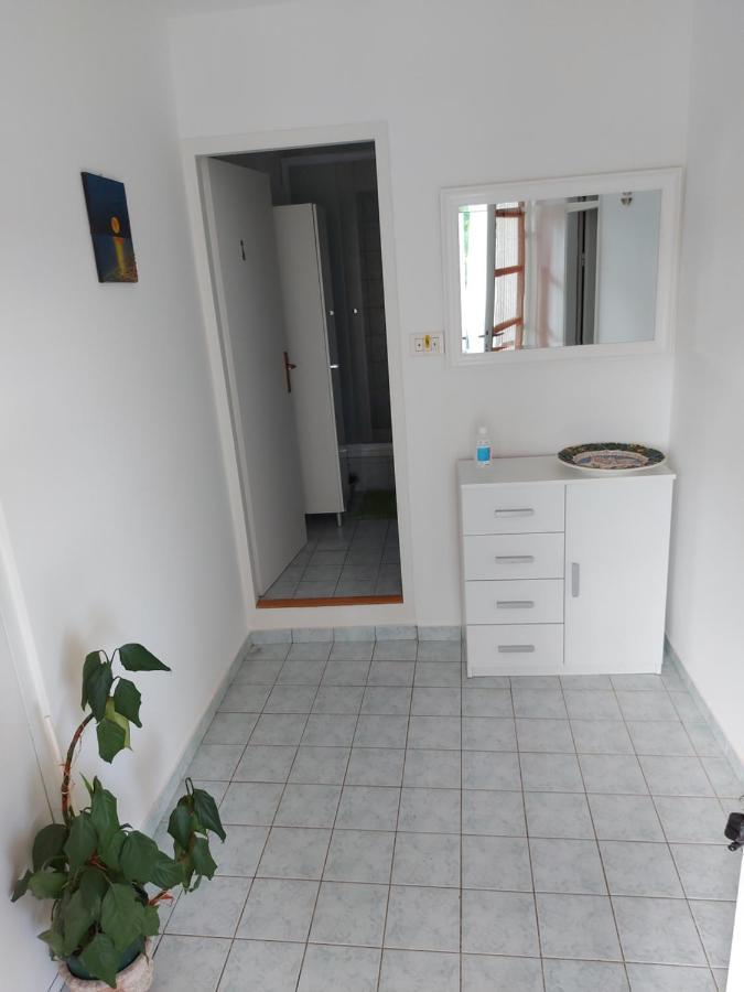 Apartment Nika Šibenik Exterior foto